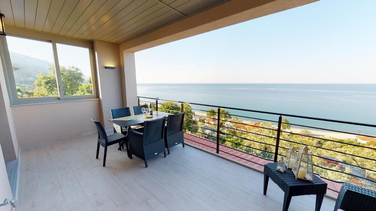 KALLiA SUITES- CHOREFTO Eksteriør billede