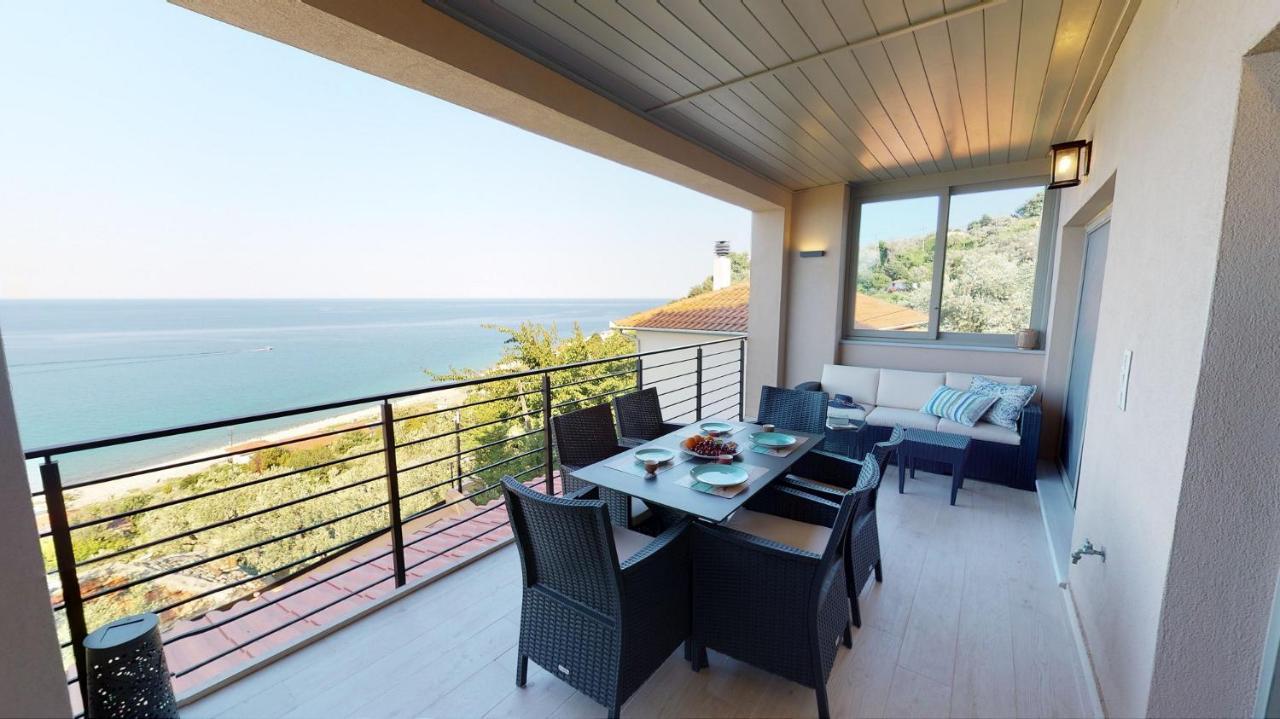 KALLiA SUITES- CHOREFTO Eksteriør billede