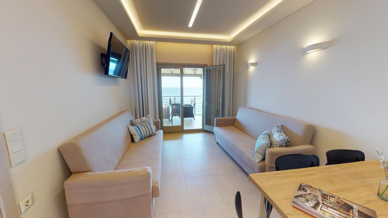 KALLiA SUITES- CHOREFTO Eksteriør billede