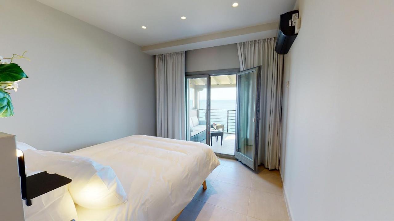KALLiA SUITES- CHOREFTO Eksteriør billede