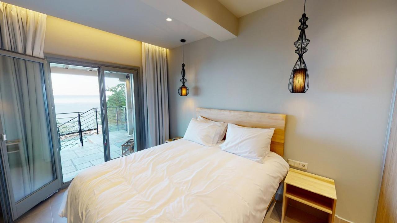KALLiA SUITES- CHOREFTO Eksteriør billede