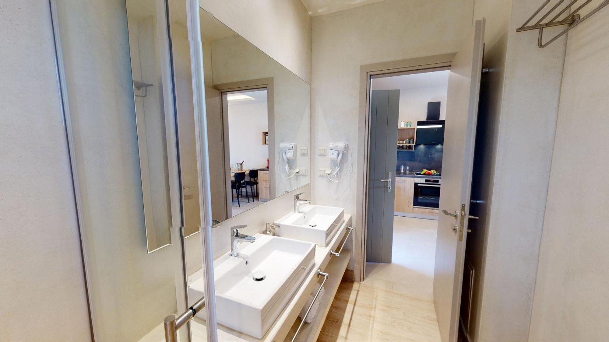 KALLiA SUITES- CHOREFTO Værelse billede