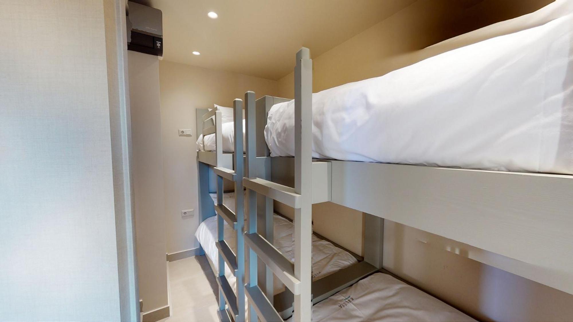 KALLiA SUITES- CHOREFTO Værelse billede